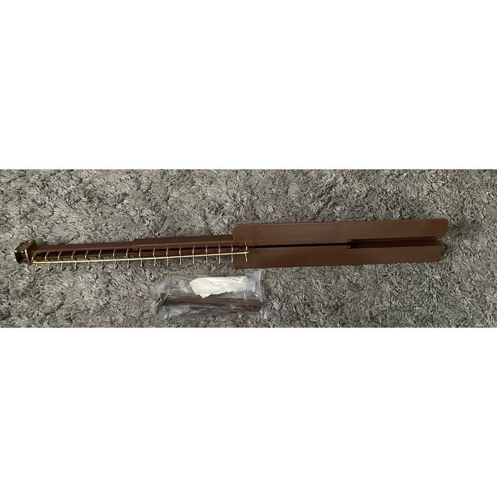 The Original Extendable Belt Rack Vintage Space Saver Belt Rack - Picture 6 of 11